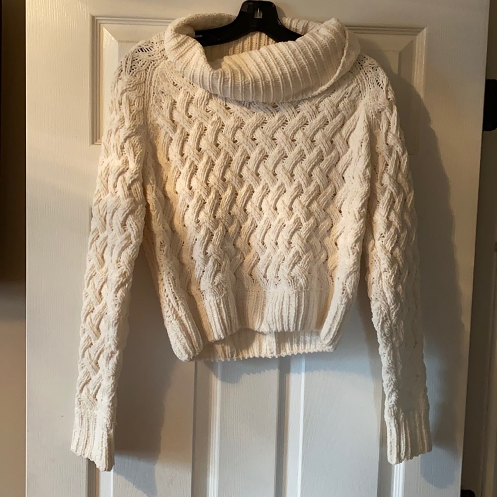 Kendall + Kylie cropped sweater